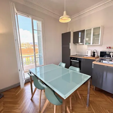 アパート Riviera