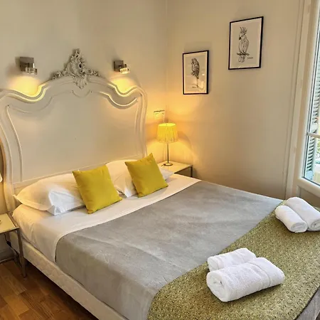 Апартаменты Riviera 3*